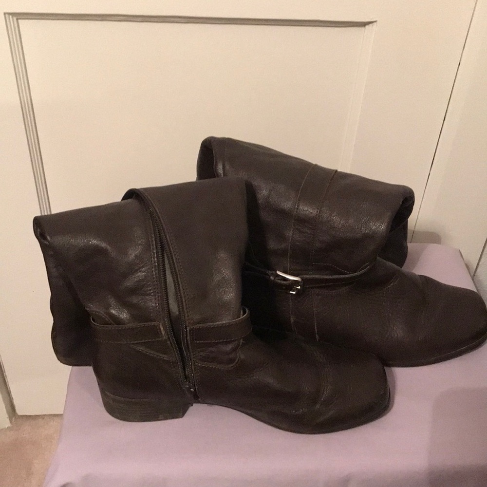 Comfortview  Women’s Brown Leather 9WW knee hi boots. Fits Plus size calf.